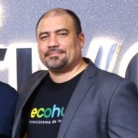 Helton Azevedo