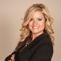Stephanie Collis