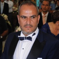 Roni nakhle