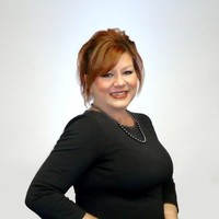 Lynnette Robertson