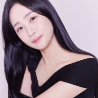 Koun (Bella) Hwang