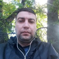 Віталій Владов