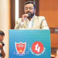Dr. Ayan Chakraborty
