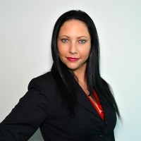 Lesley Hansen