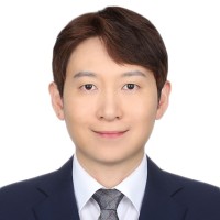 Dong Jin Kim