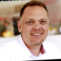 Michael Kundt