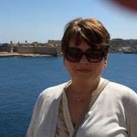 Karen Hollington