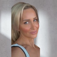 Louise Graham