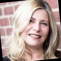 Maureen Treich
