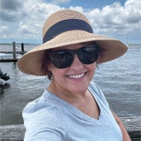 Stephanie Loomis