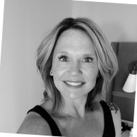 Julie Booth