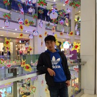 栾东辉