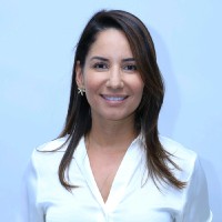 Flávia Takafashi
