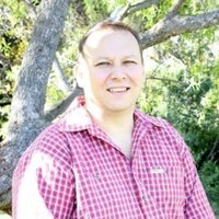 Theunis Botha