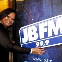 Laelia Radio Jb Fm