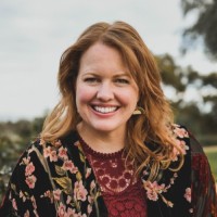 Tanya Coe, Ma
