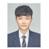 Yunhyeok Lee
