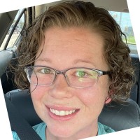 Stephanie Yowell