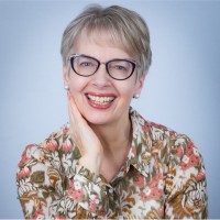Lynne Dorling