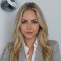 Madilyn King