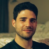 Luis R.