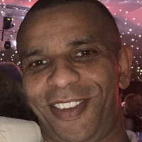 Des Harris
