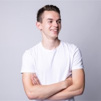 Niklas Lau
