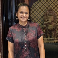 Deepa R