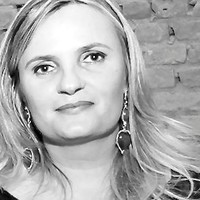 Juliane Varaschin