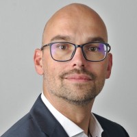 Dirk Neumann