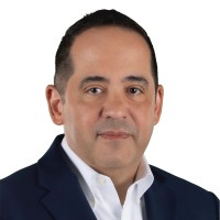 Julio C Chacon