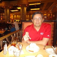 Kenneth Rivera, Mba
