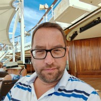 Tobias Kallies