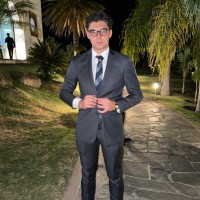 César Chávez Guízar