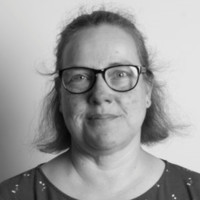 Julie Hewett