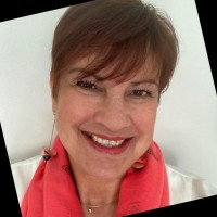 Clare Carruthers