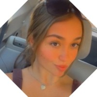 Julia V.