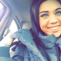 Nicole Hiles