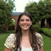 Abby Whitlock, Wpit, Cae