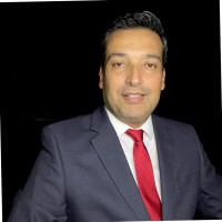 Cesar Lazcano Martinez