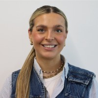Claudia Bowring