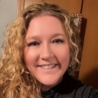 Kari Thompson, Aap