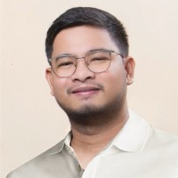 Jon Suyat