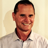 Robert Muench