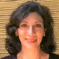 Leticia Flores Santos