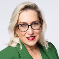 ✨Claudia Segre✨Claudia Segre is an Influencer