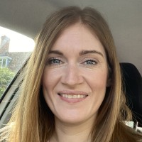 Laura Robinson