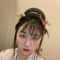 Xinyi Chen