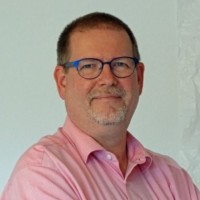 Wolfgang Thöne