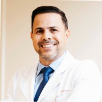 Dr. Fabiano Girade